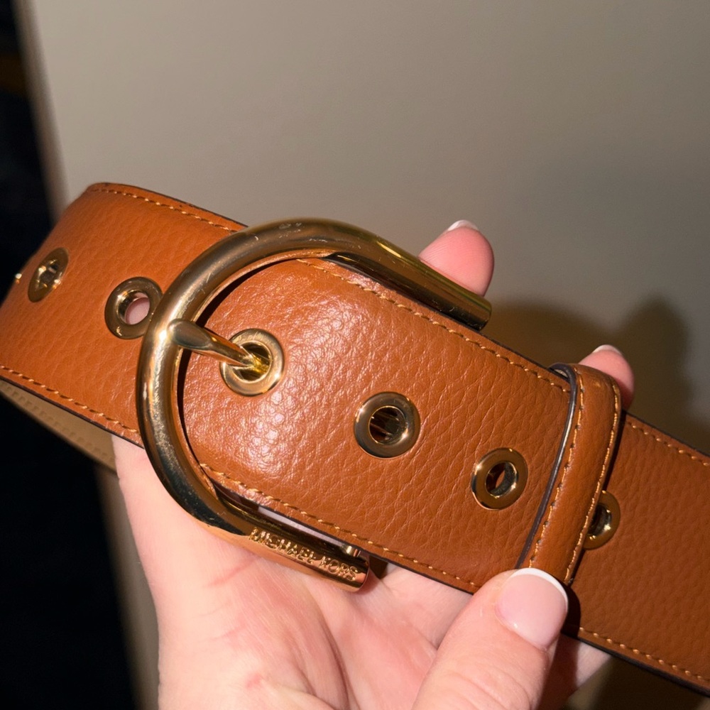 Michael Kors Caramel Leather Belt with Gold Ring Buckle